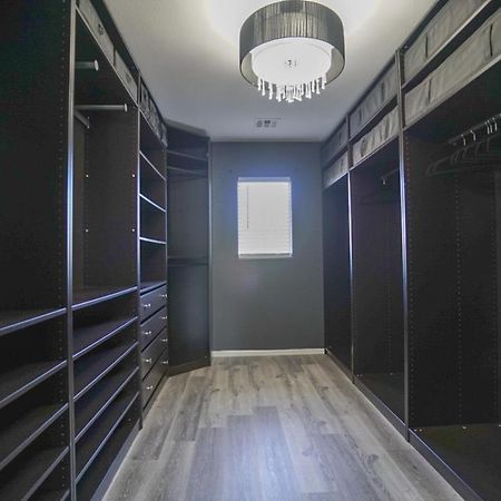 Ultra Modern Las Vegas Home 20Min From The Strip Ngoại thất bức ảnh