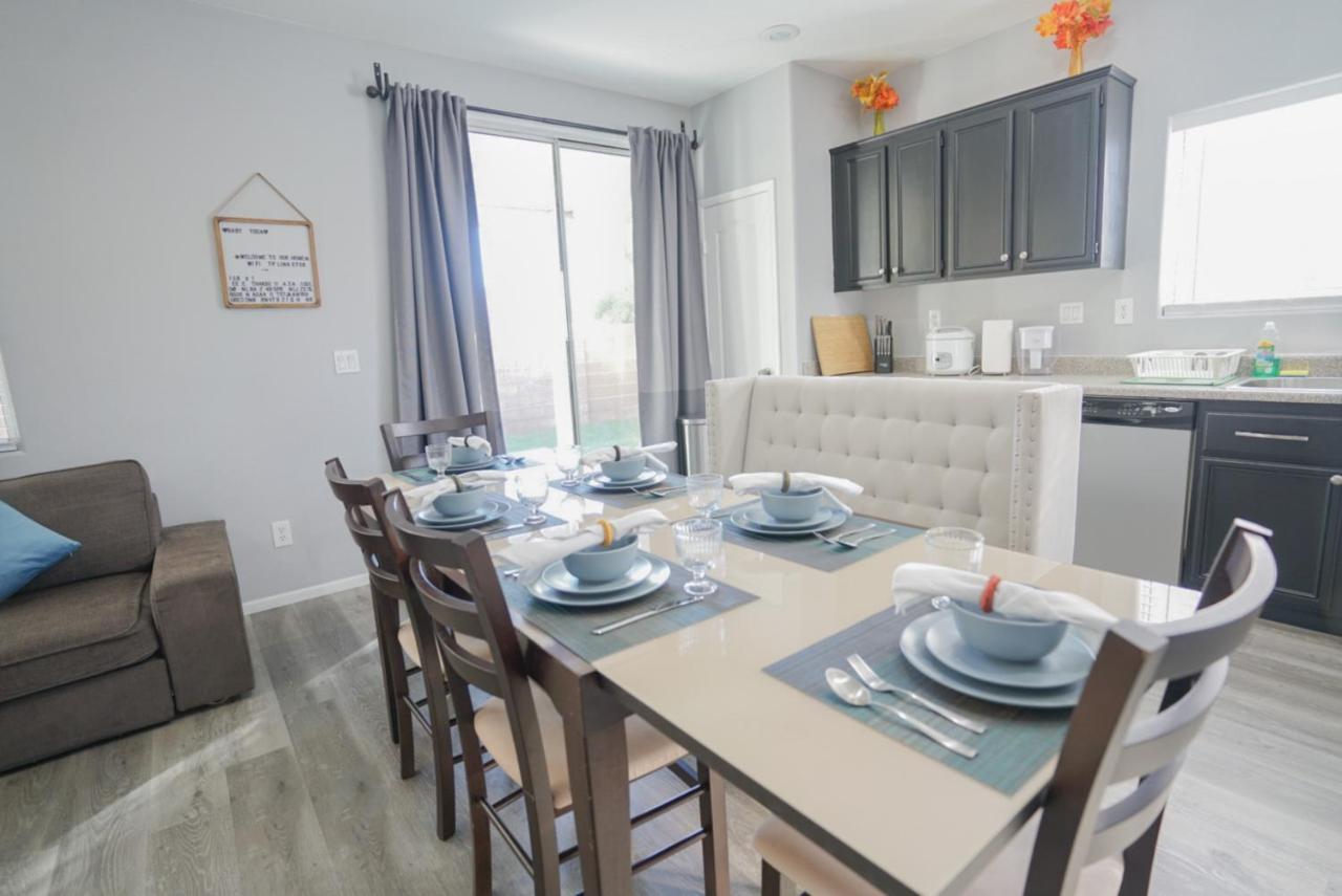 Ultra Modern Las Vegas Home 20Min From The Strip Ngoại thất bức ảnh