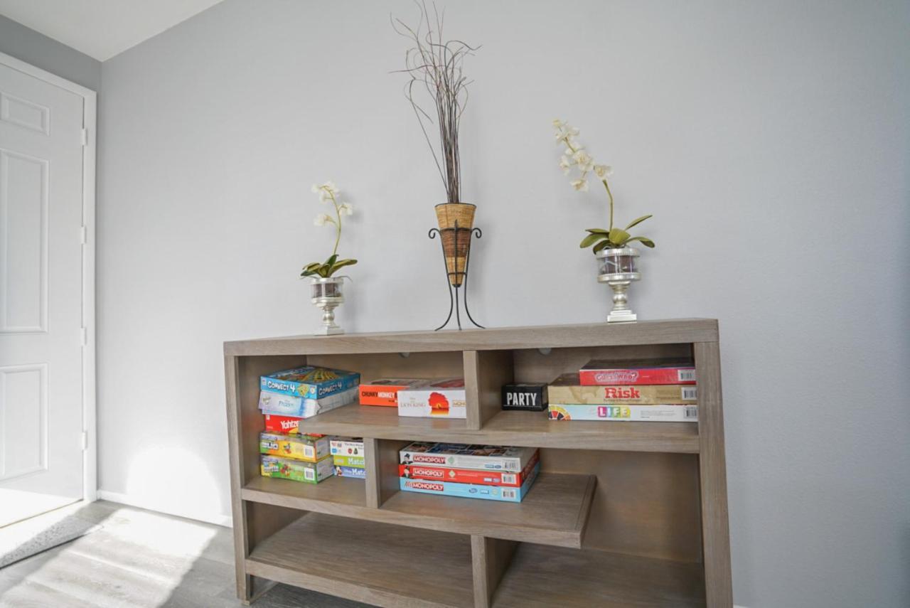 Ultra Modern Las Vegas Home 20Min From The Strip Ngoại thất bức ảnh